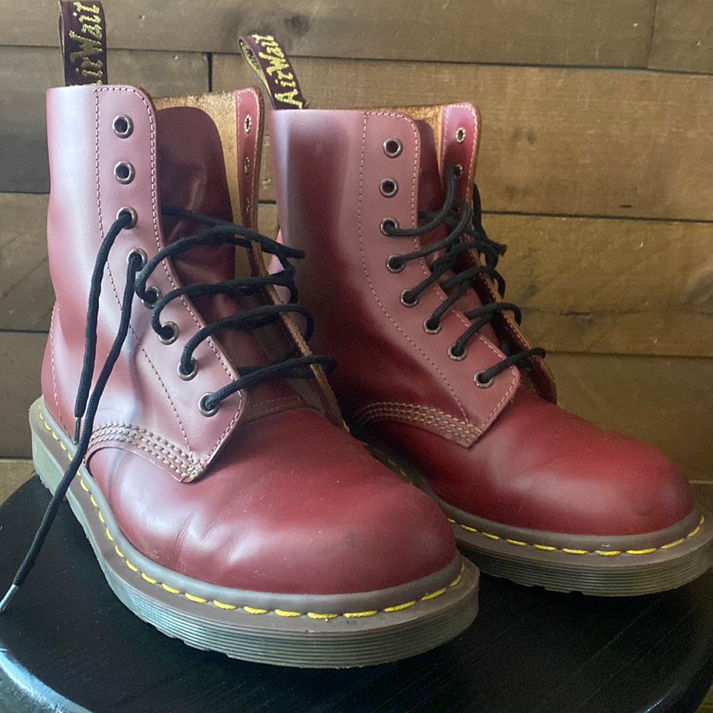 Doc martens burgundy size 10